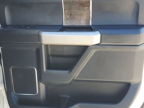 Used 2022 Ford F250 Lariat w/ Lariat Ultimate Package image 44