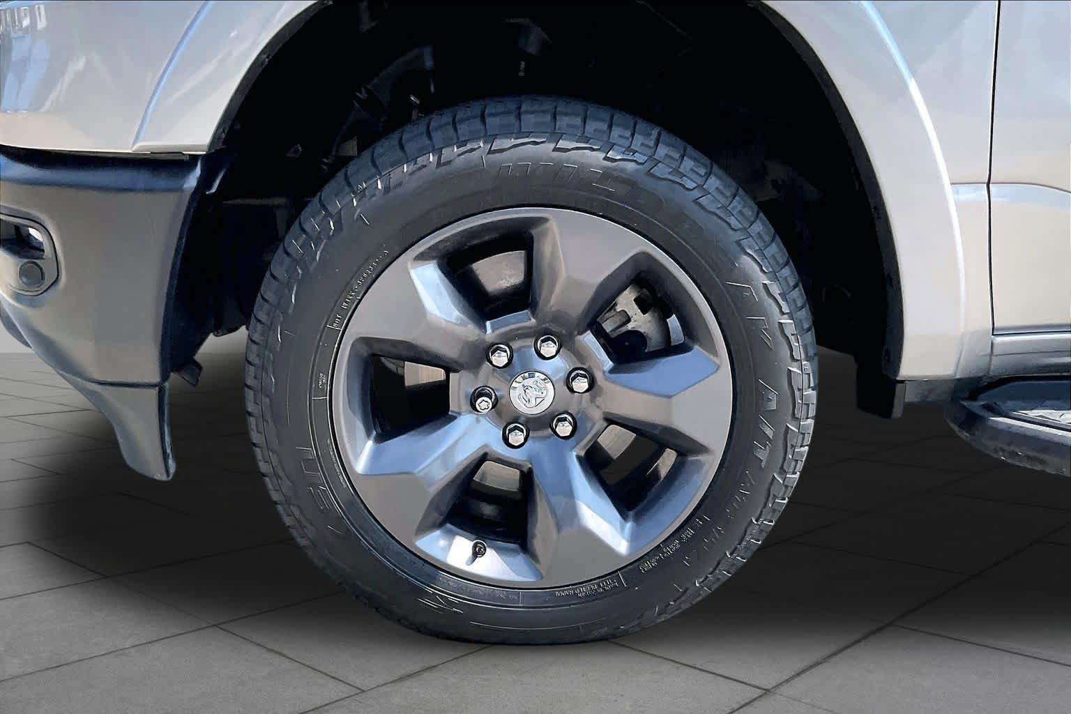 Used 2024 RAM 1500 Big Horn AWD/4WD image 11
