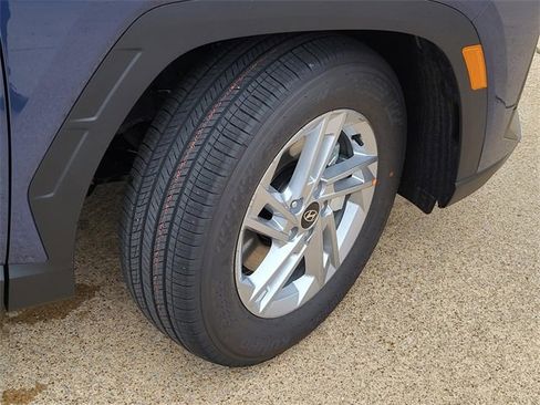 New 2026 Hyundai Tucson SE image 5