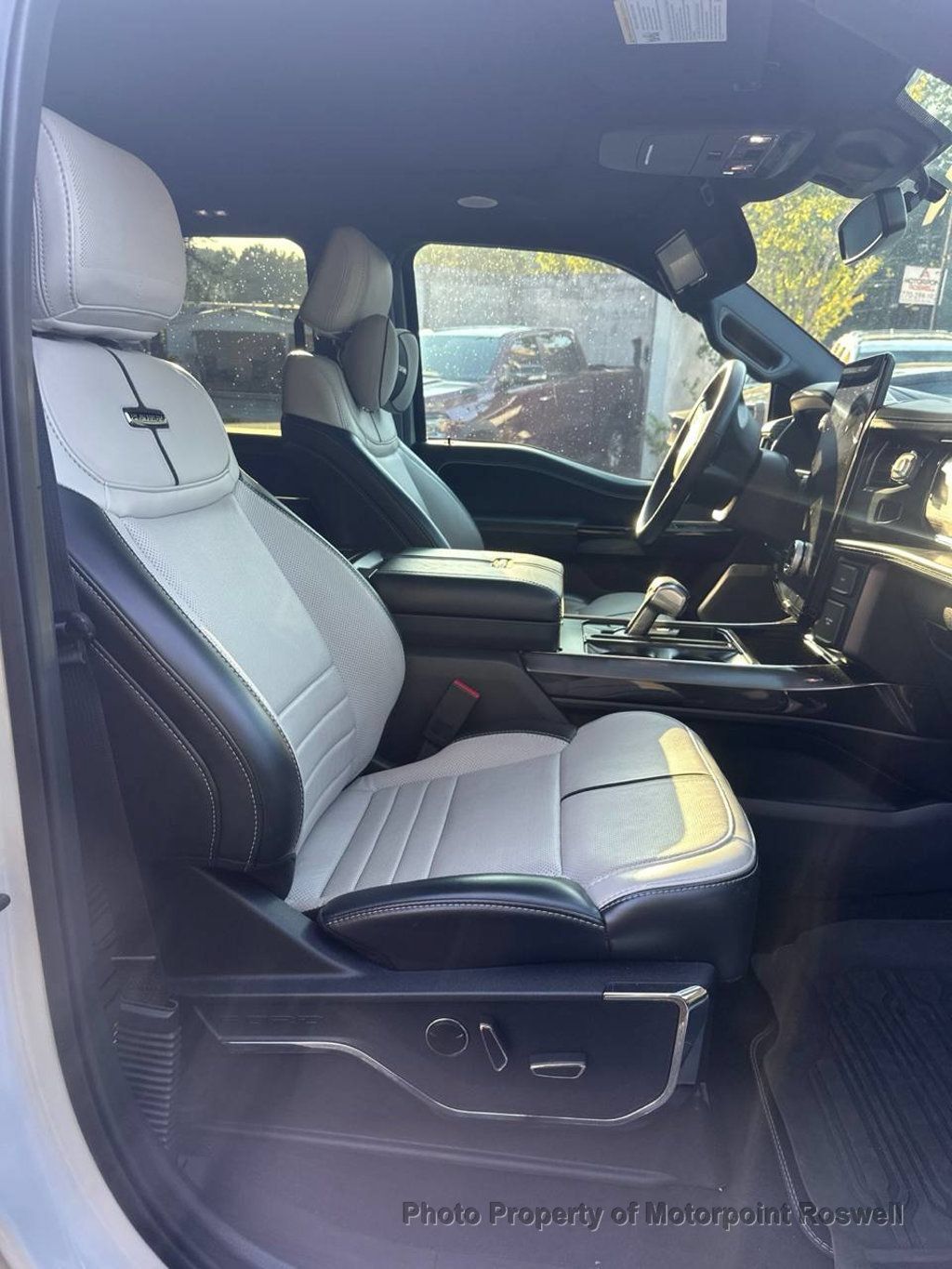 Used 2023 Ford F150 Lightning Platinum AWD/4WD image 2