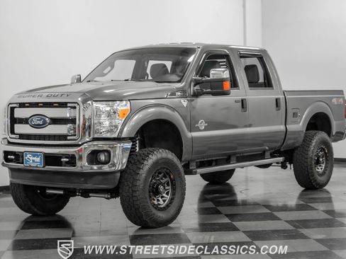 Used 2011 Ford F250 XLT w/ XLT Appearance Pkg image 36