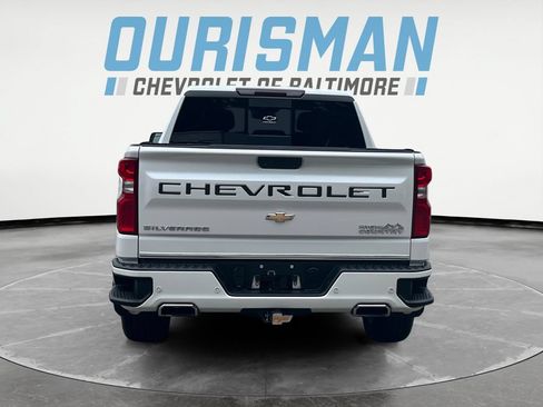Used 2019 Chevrolet Silverado 1500 High Country w/ Z71 Off-Road Package AWD/4WD image 5