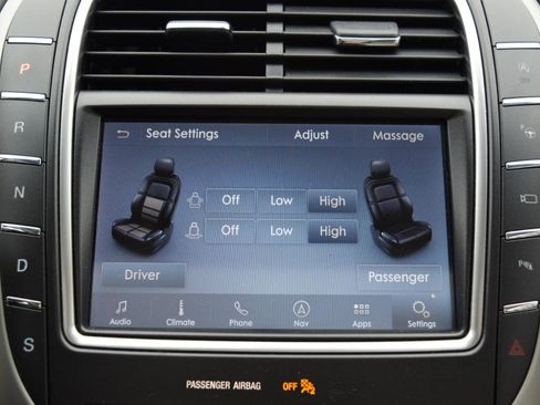 Used 2019 Lincoln Nautilus Black Label image 36