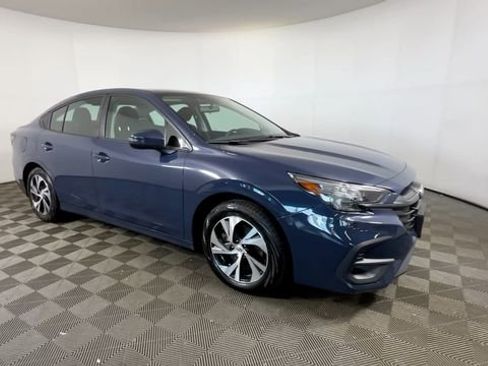 Used 2024 Subaru Legacy Premium AWD/4WD image 2