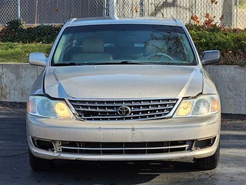 Used 2004 Toyota Avalon image 8