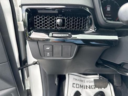 Used 2023 Honda CR-V EX-L image 18