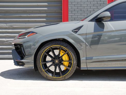 Used 2023 Lamborghini Urus S AWD/4WD image 10