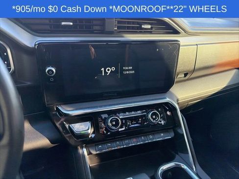 Used 2024 GMC Sierra 1500 Denali w/ Denali Reserve Package image 33