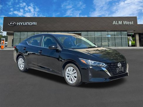 Used 2024 Nissan Sentra S FWD image 3