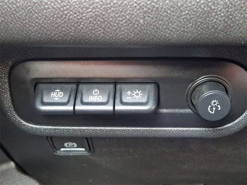 Used 2022 GMC Terrain Denali w/ Denali Premium Package image 25