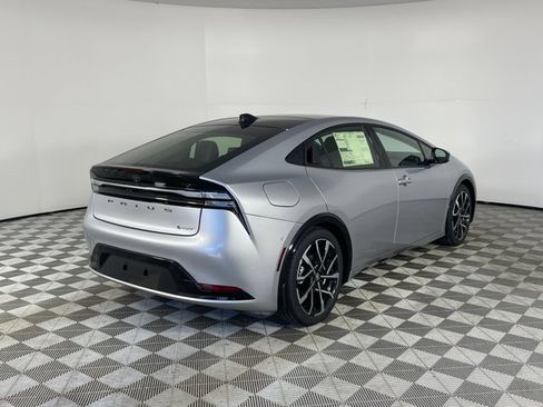 New 2027 Toyota Prius Plug-In Hybrid w/ Limited Premium Package FWD image 9