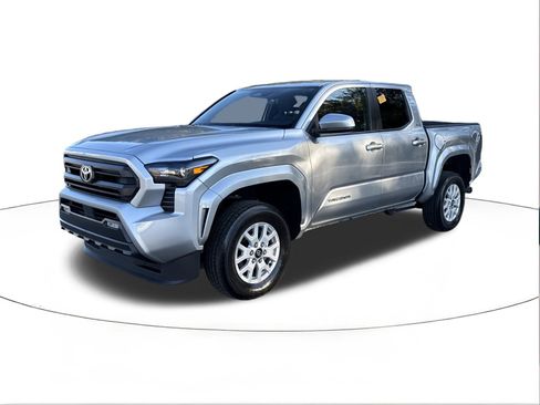 Used 2024 Toyota Tacoma SR5 image 7