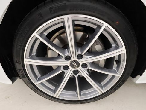 Used 2025 Audi A5 2.0T Premium Plus image 6