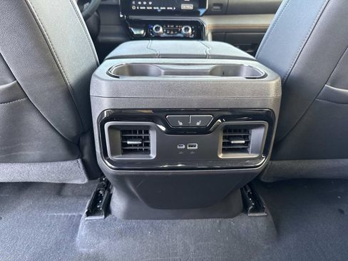 Used 2025 GMC Sierra 1500 AT4 w/ AT4 Premium Package image 24