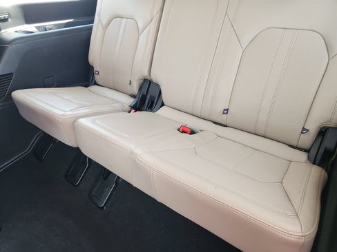 Used 2024 Ford Expedition Limited RWD image 34