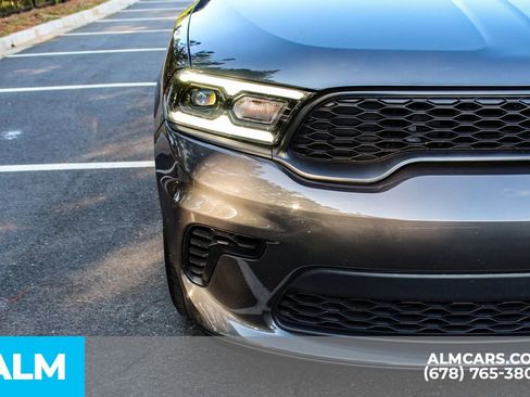 Used 2025 Dodge Durango GT RWD image 12