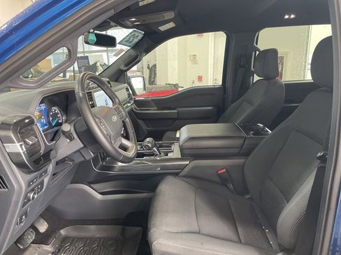 Certified 2022 Ford F150 XLT w/ Equipment Group 302A High image 11