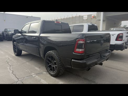 Used 2024 RAM 1500 Laramie AWD/4WD image 4