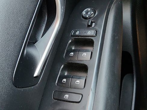 Used 2022 Hyundai Santa Cruz SEL FWD image 17
