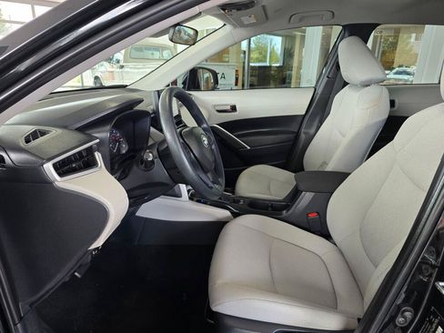 Certified 2025 Toyota Corolla Cross L AWD/4WD image 21