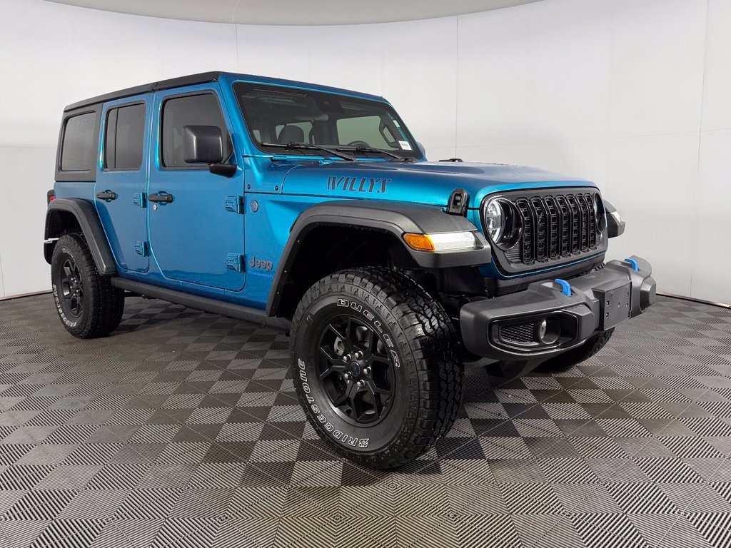 Used 2024 Jeep Wrangler Unlimited AWD/4WD image 5