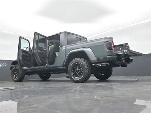 New 2026 Jeep Gladiator Willys image 69