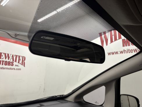 Used 2017 Honda Fit EX image 28