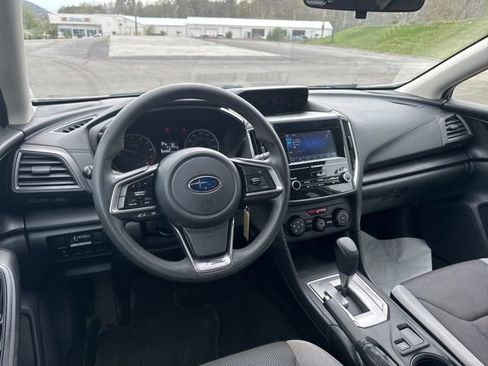 Used 2019 Subaru Crosstrek 2.0i AWD/4WD image 12