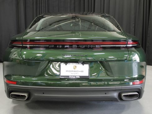 Used 2025 Porsche Panamera 4 image 17