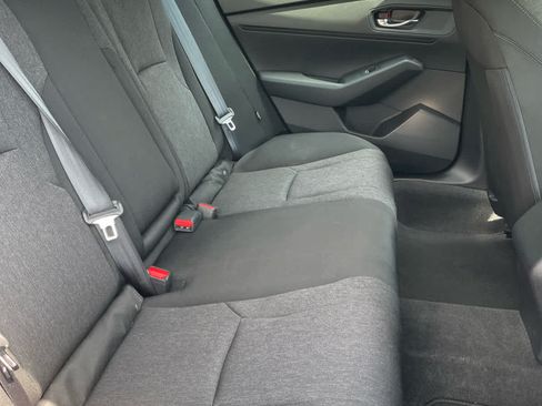 Used 2023 Honda Accord EX image 18