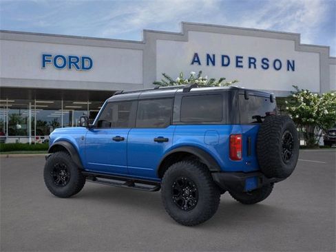 New 2025 Ford Bronco Big Bend w/ Black Diamond Package image 4