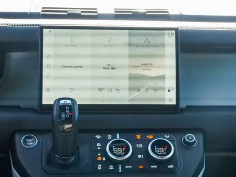 Used 2023 Land Rover Defender 130 S image 13