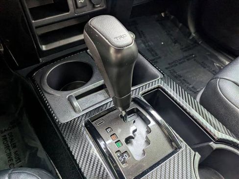 Used 2022 Toyota 4Runner TRD Off-Road Premium image 12