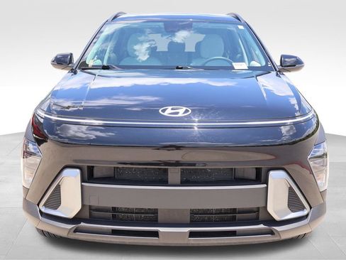 Used 2025 Hyundai Kona SEL AWD/4WD image 7