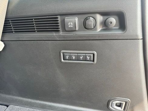 New 2025 Jeep Wagoneer Series III w/ Premium Group I image 8