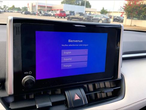 Used 2025 Toyota RAV4 XLE w/ Convenience Package FWD image 32