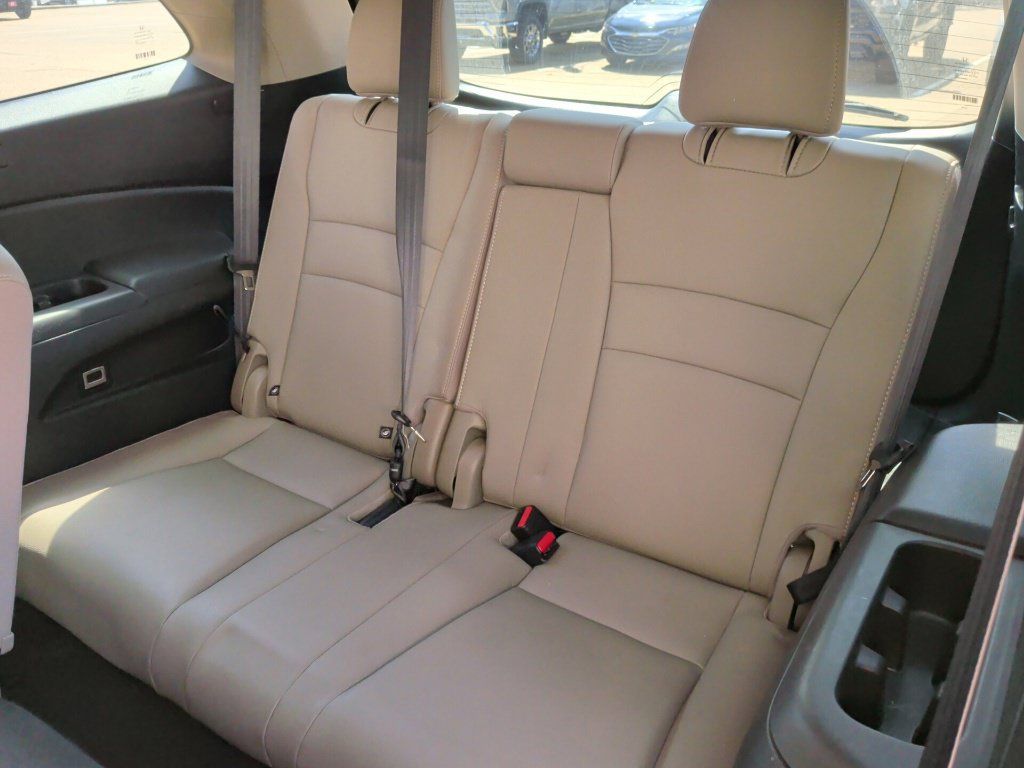 Used 2022 Honda Pilot Special Edition image 12