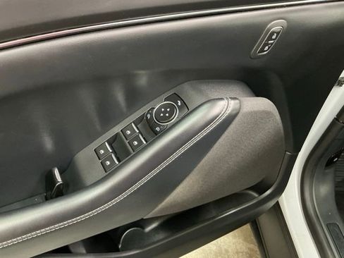 Used 2022 Ford Mustang Mach-E Select RWD image 15