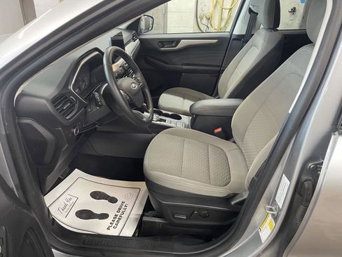 Used 2022 Ford Escape SE w/ Convenience Package image 13