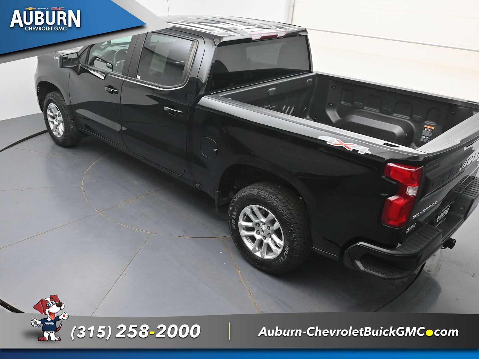 Used 2023 Chevrolet Silverado 1500 RST AWD/4WD image 30