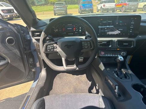 New 2025 Ford Mustang Dark Horse image 13