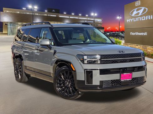 Used 2024 Hyundai Santa Fe Calligraphy image 3