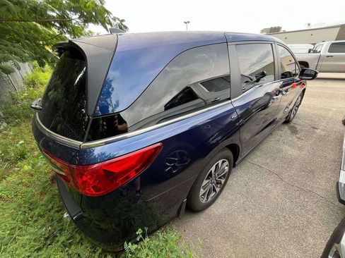 Used 2021 Honda Odyssey EX-L image 2