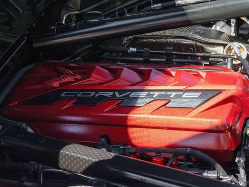 Used 2023 Chevrolet Corvette Stingray Premium Cpe w/ Z51 Performance Package image 30