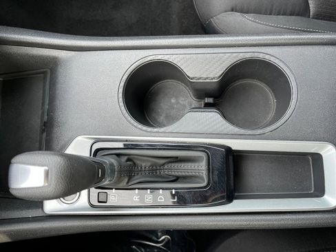 Used 2025 Nissan Altima 2.5 SV image 36