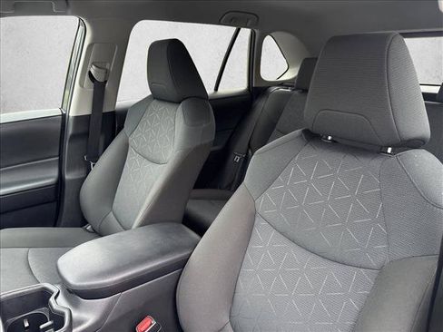Certified 2025 Toyota RAV4 XLE AWD/4WD image 20