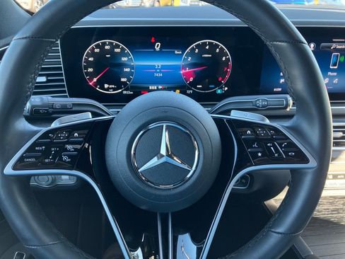 Used 2025 Mercedes-Benz GLE 350 4MATIC image 21