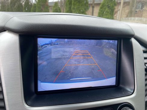 Used 2015 GMC Yukon SLT w/ HD Trailering Package image 16