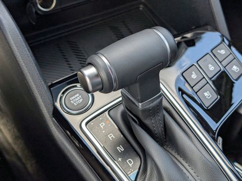 Used 2025 Kia Sportage X-Pro Prestige AWD/4WD image 30