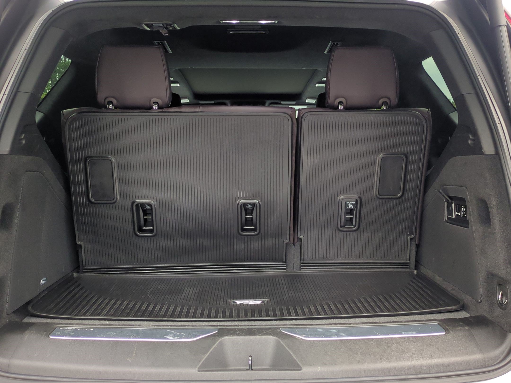 Used 2023 Cadillac Escalade V AWD/4WD image 33